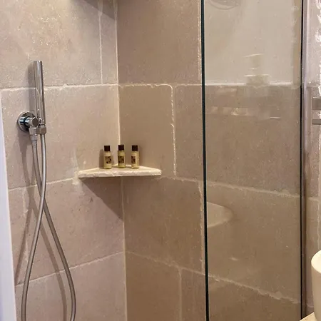 Civico 39 דירה *